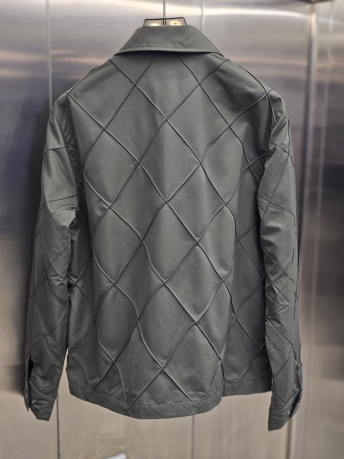 bottega veneta oily