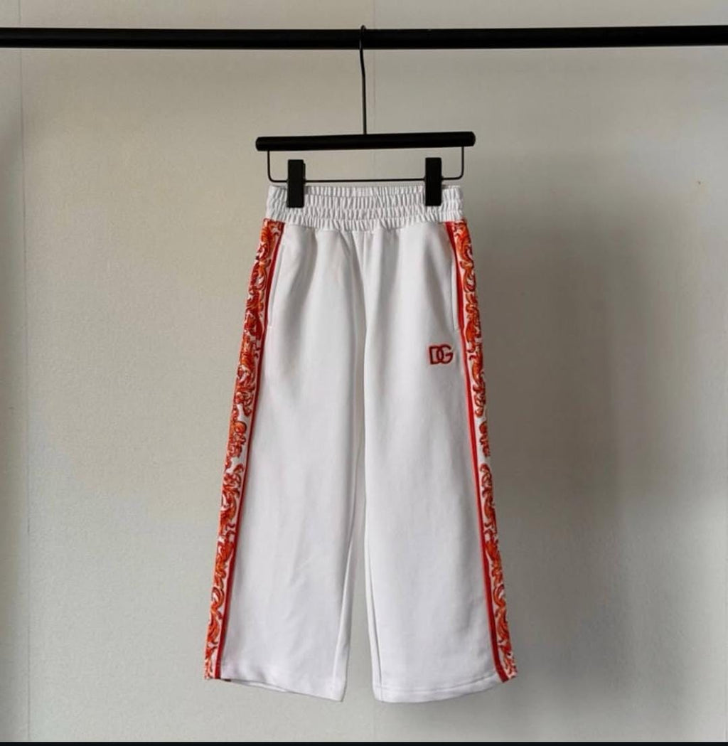 Sweet shirt D&G white & sweet pant D&G white