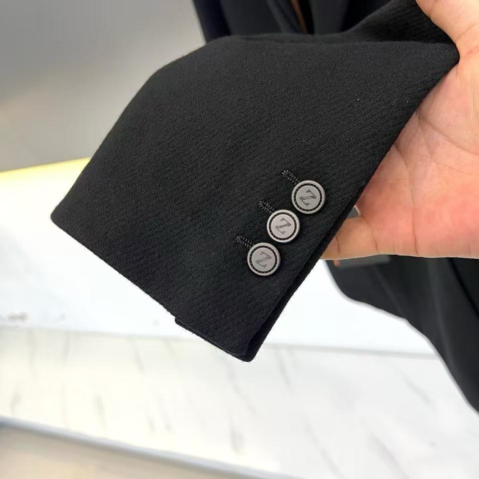 Zegna - Elegant Black Formal Blazer with Leather Trim