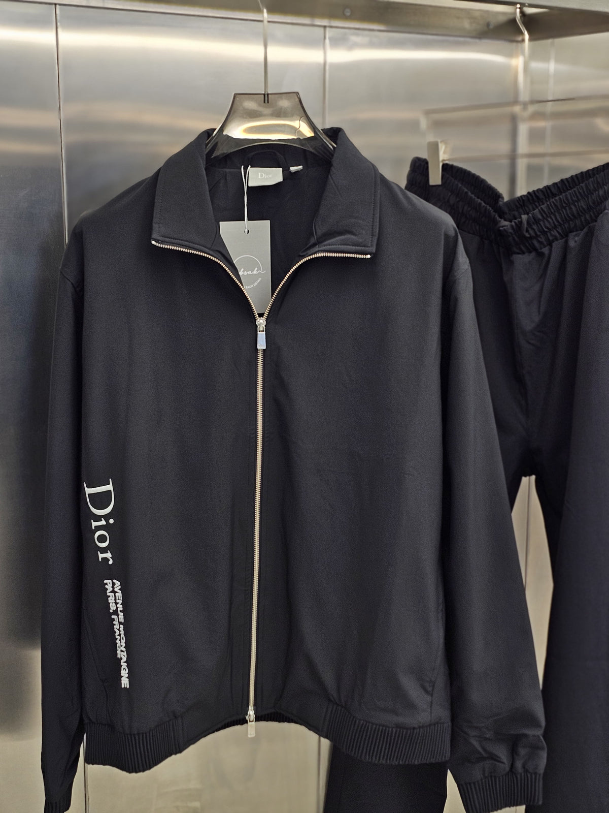 Dior