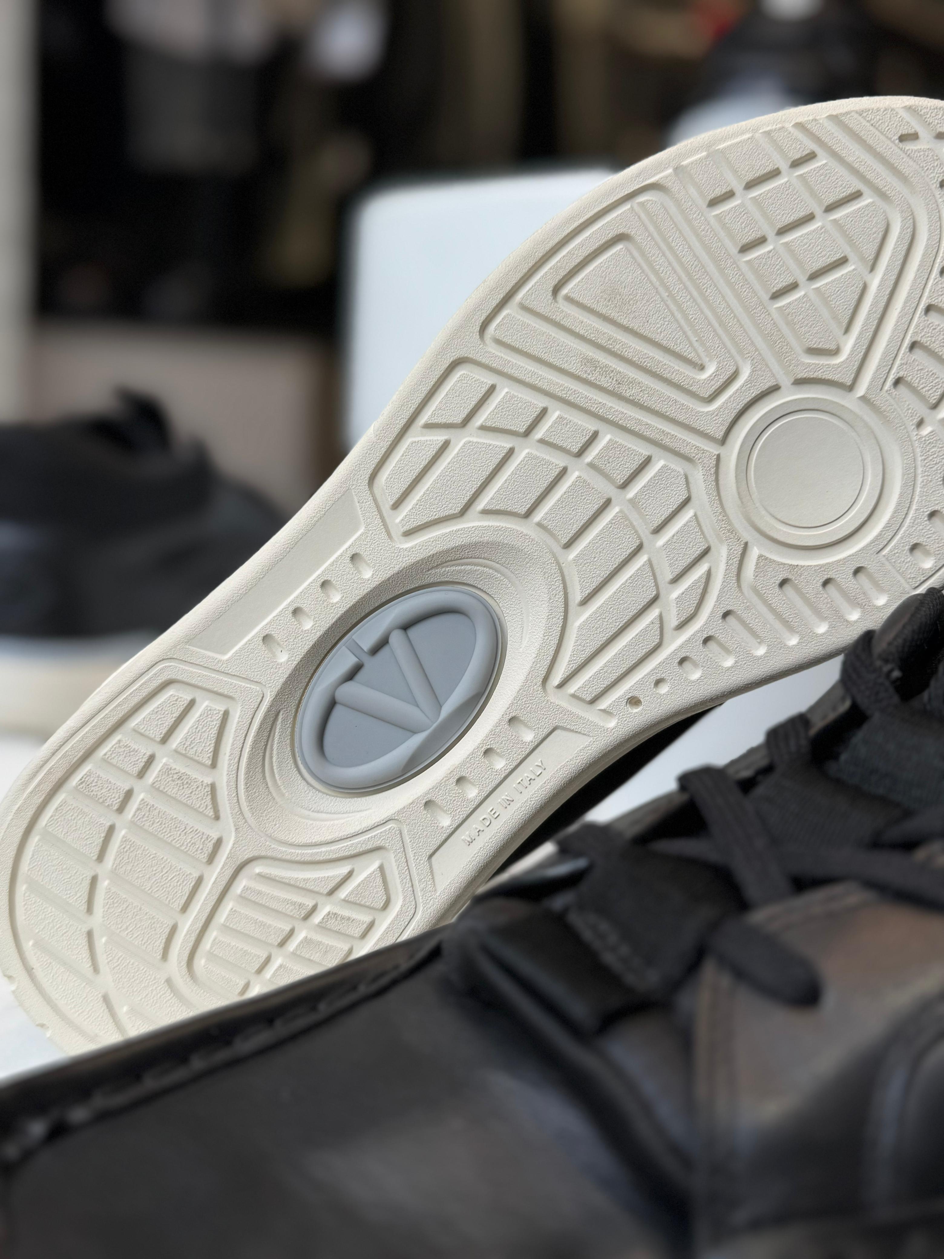 Valentino Garavani - Runboot Sneakers