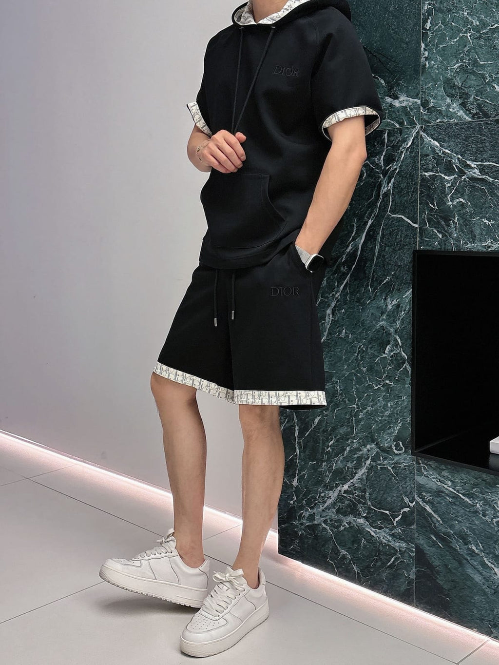 Dior