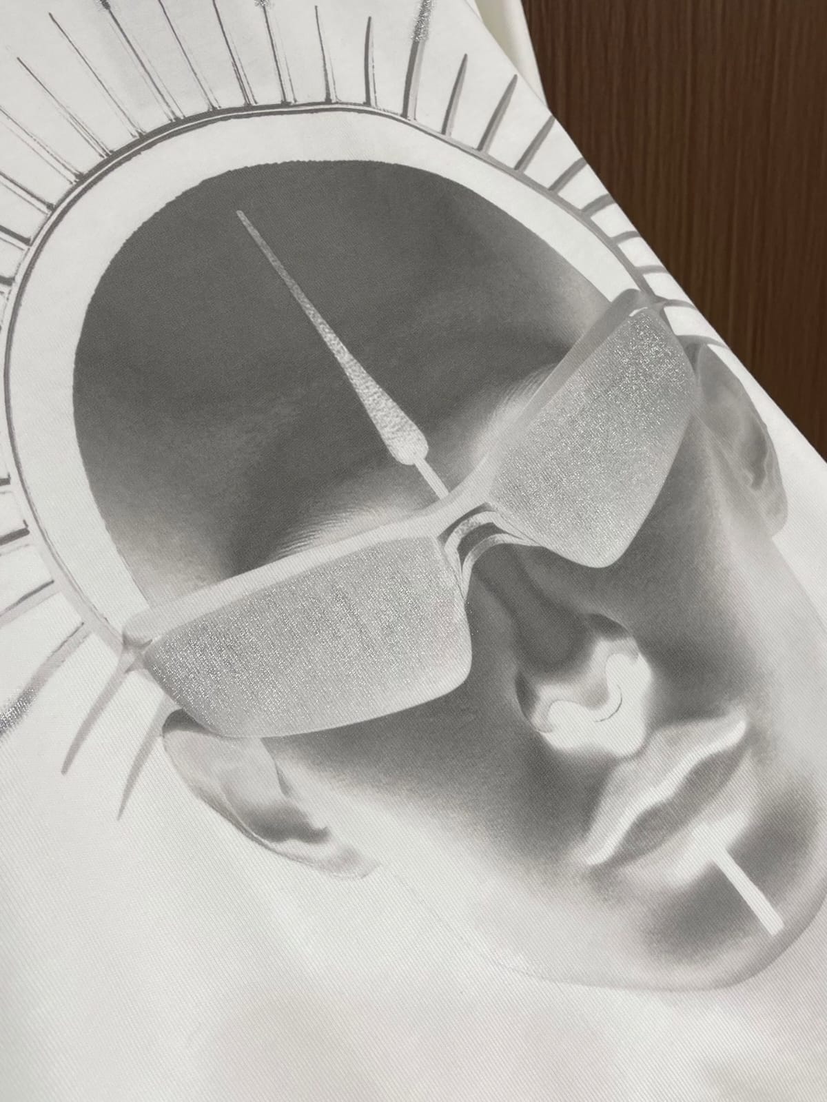 Givenchy Monarh Surrealist Face Graphic T-Shirt