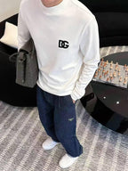 D G