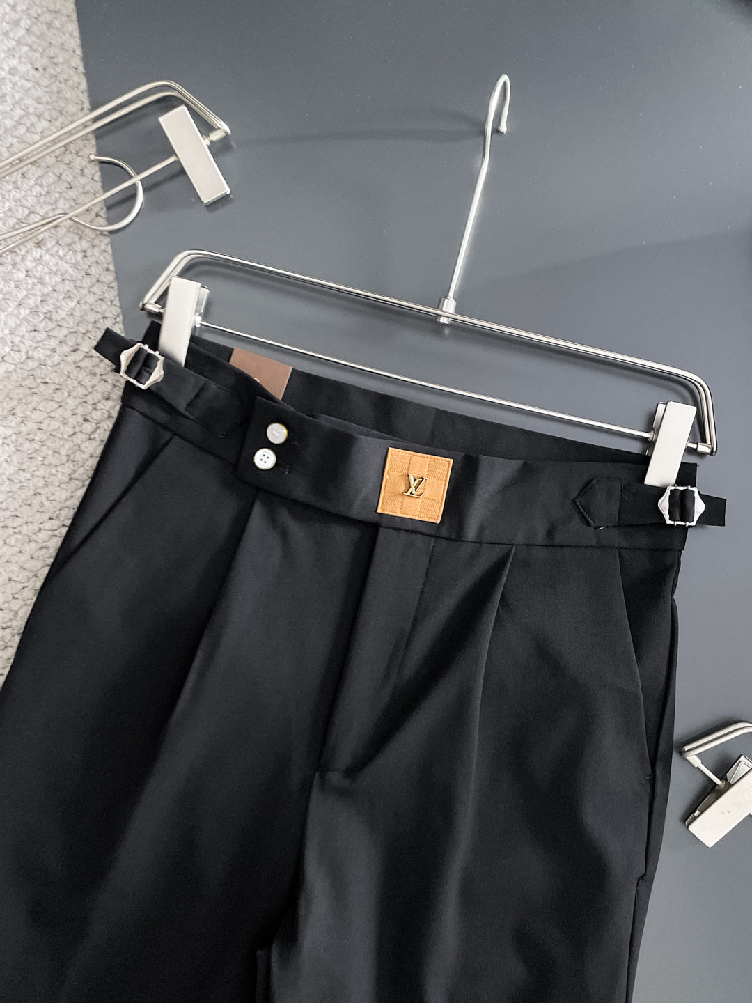 Louis Vuitton - Men's Black Tailored Pleated Trousers with LV Logo Detail