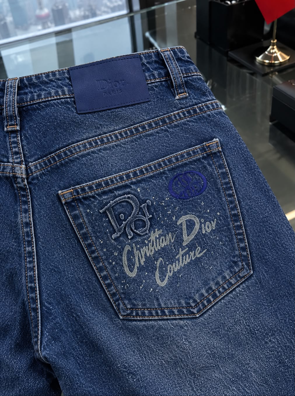 Dior