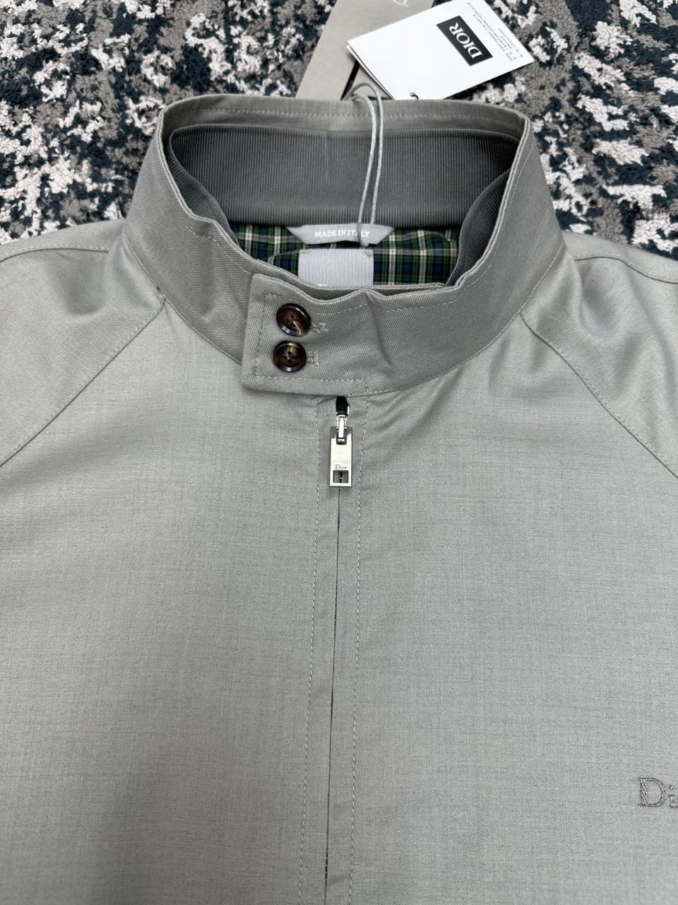 Dior