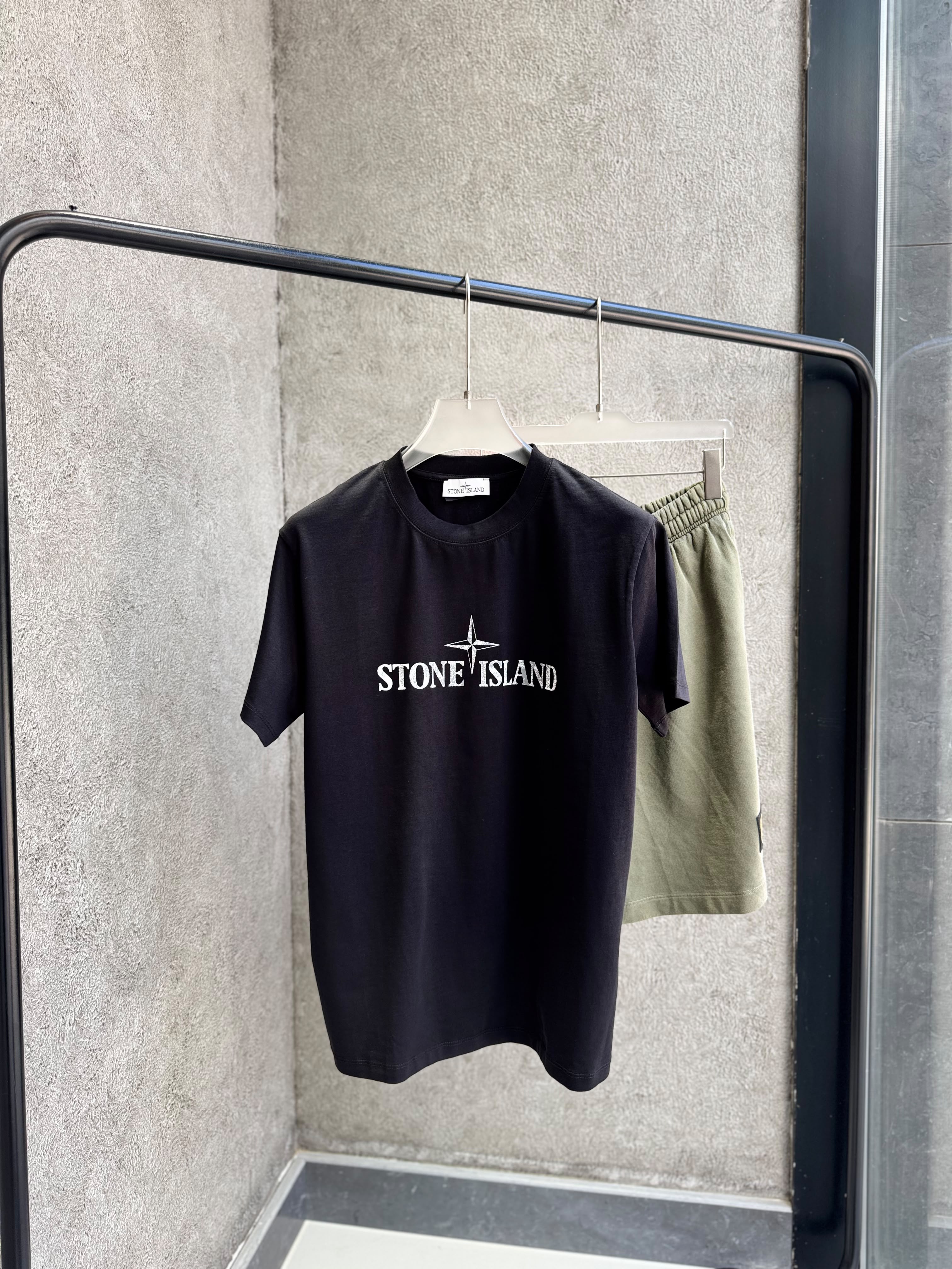 STONE ISLAND