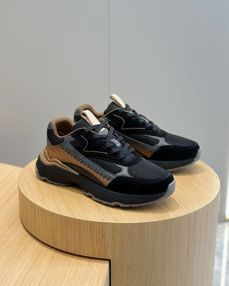 Berluti - Scritto Leather Runner Sneaker