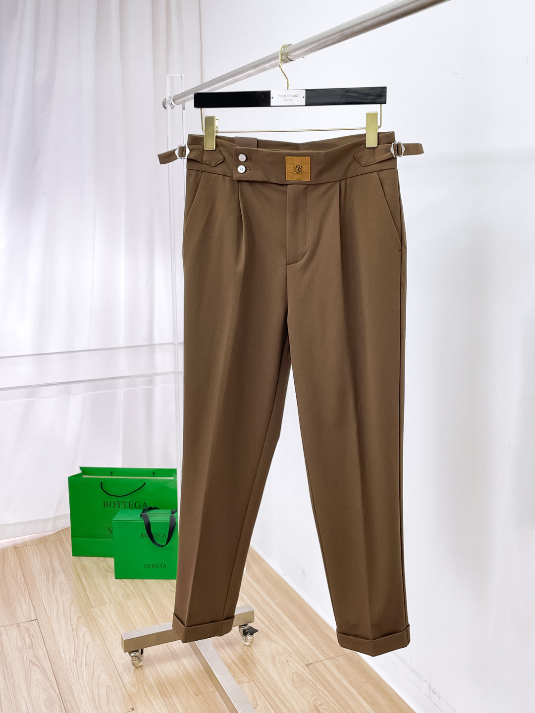 Louis Vuitton - Men's Brown Tailored Pleated Trousers with LV Logo Detail
