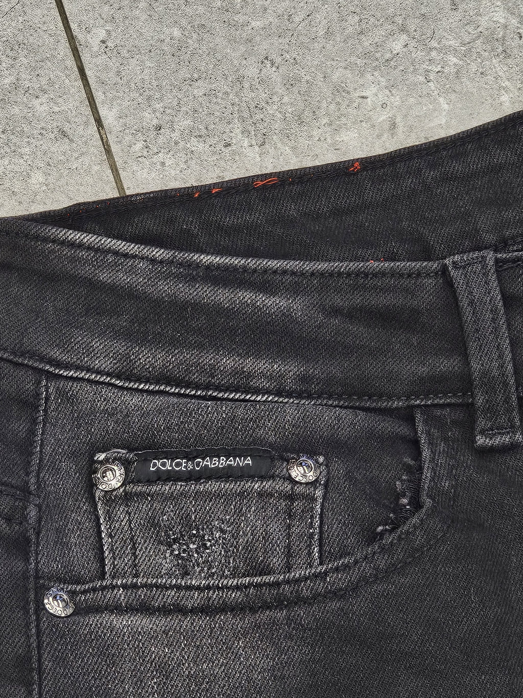D&G