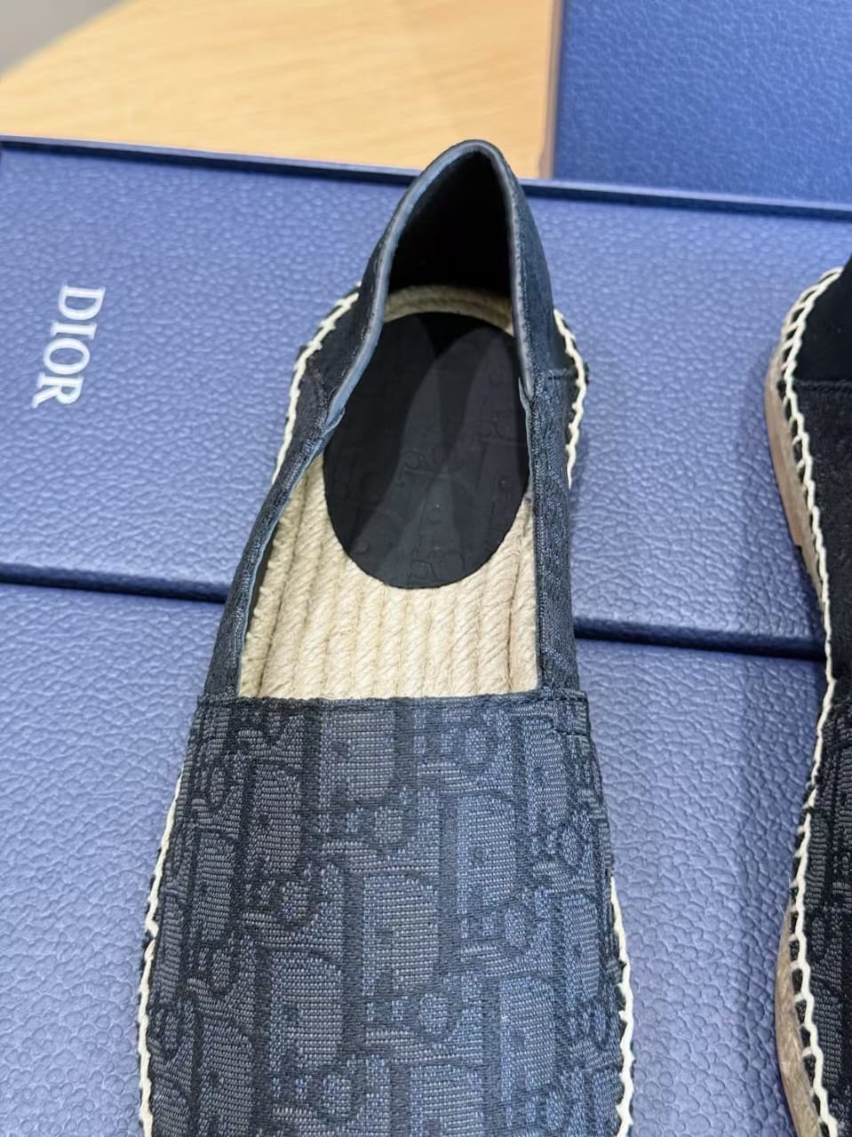 Dior