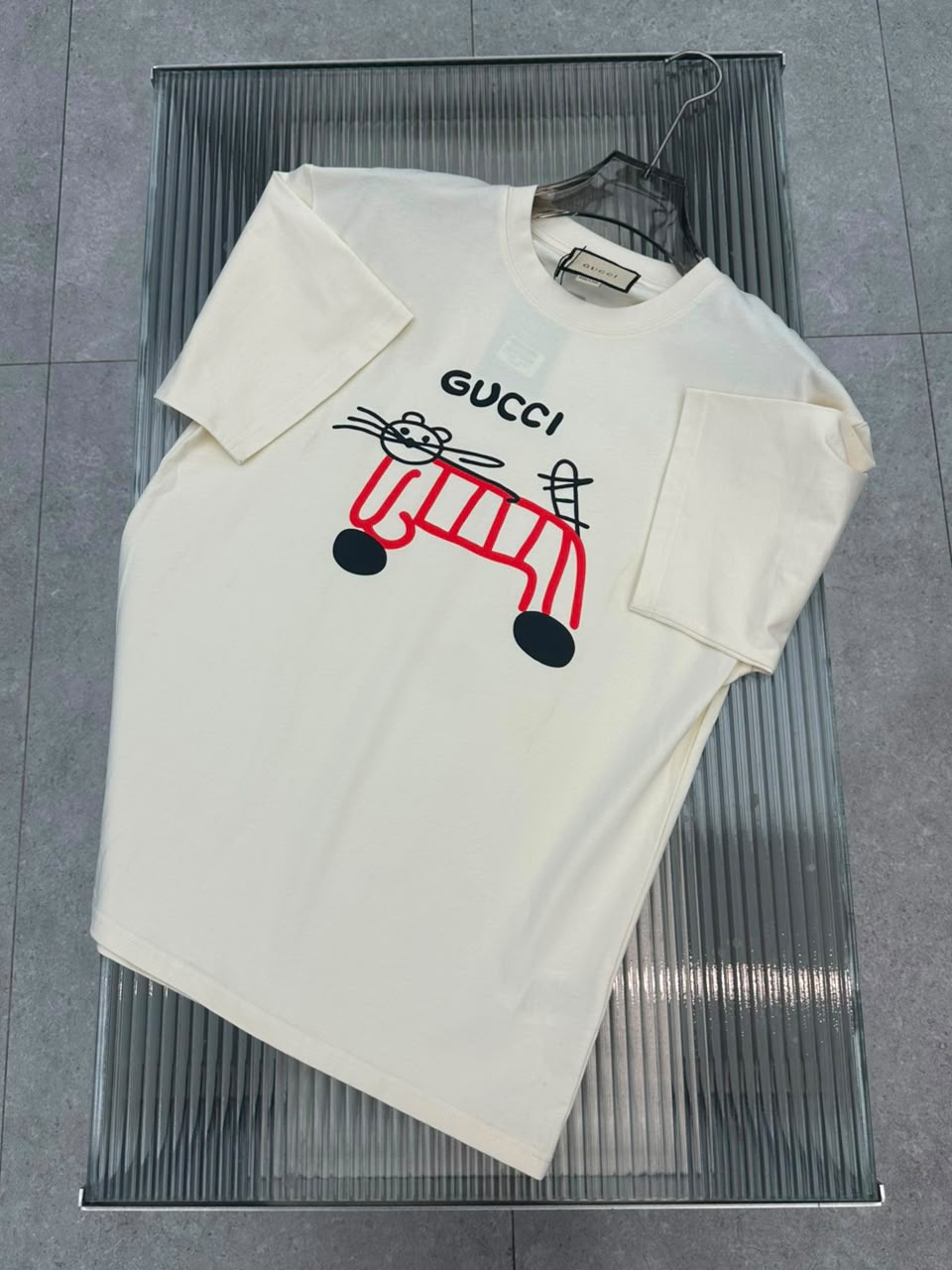 GUCCI