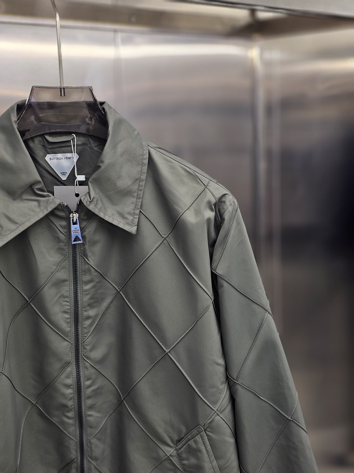 bottega veneta oily