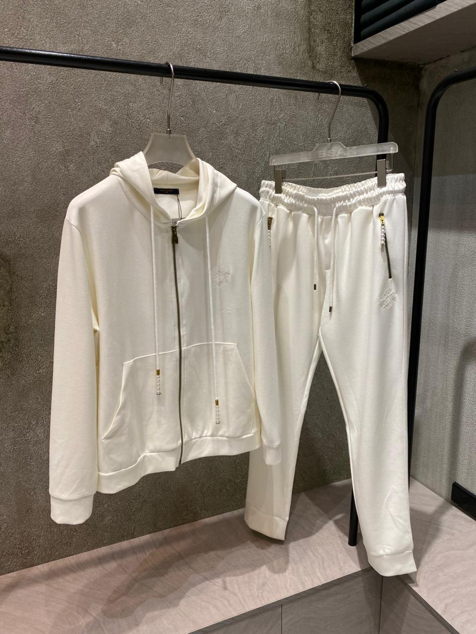 LV