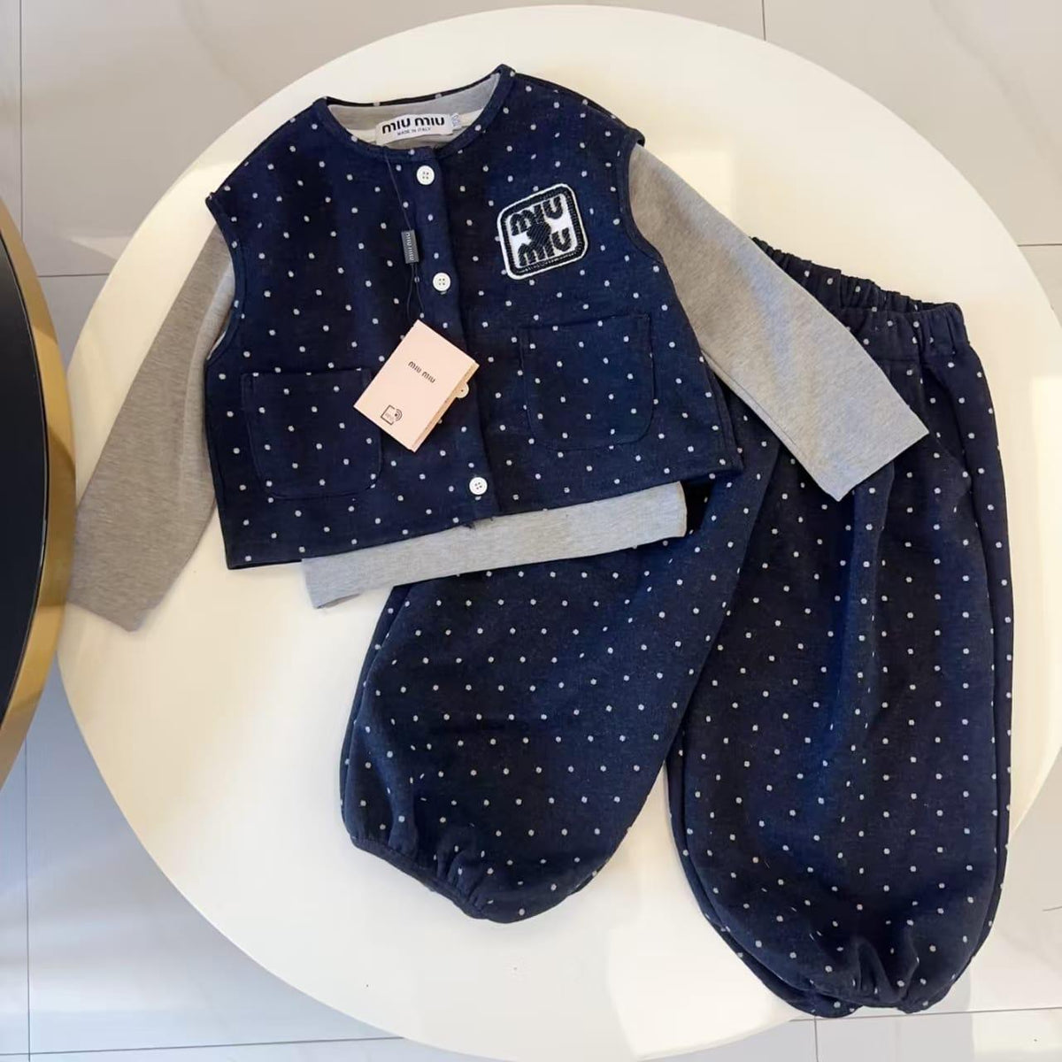 Vest cut mum mum navy & Under shirt mum mum gray& sweet pant Mum Mum navy