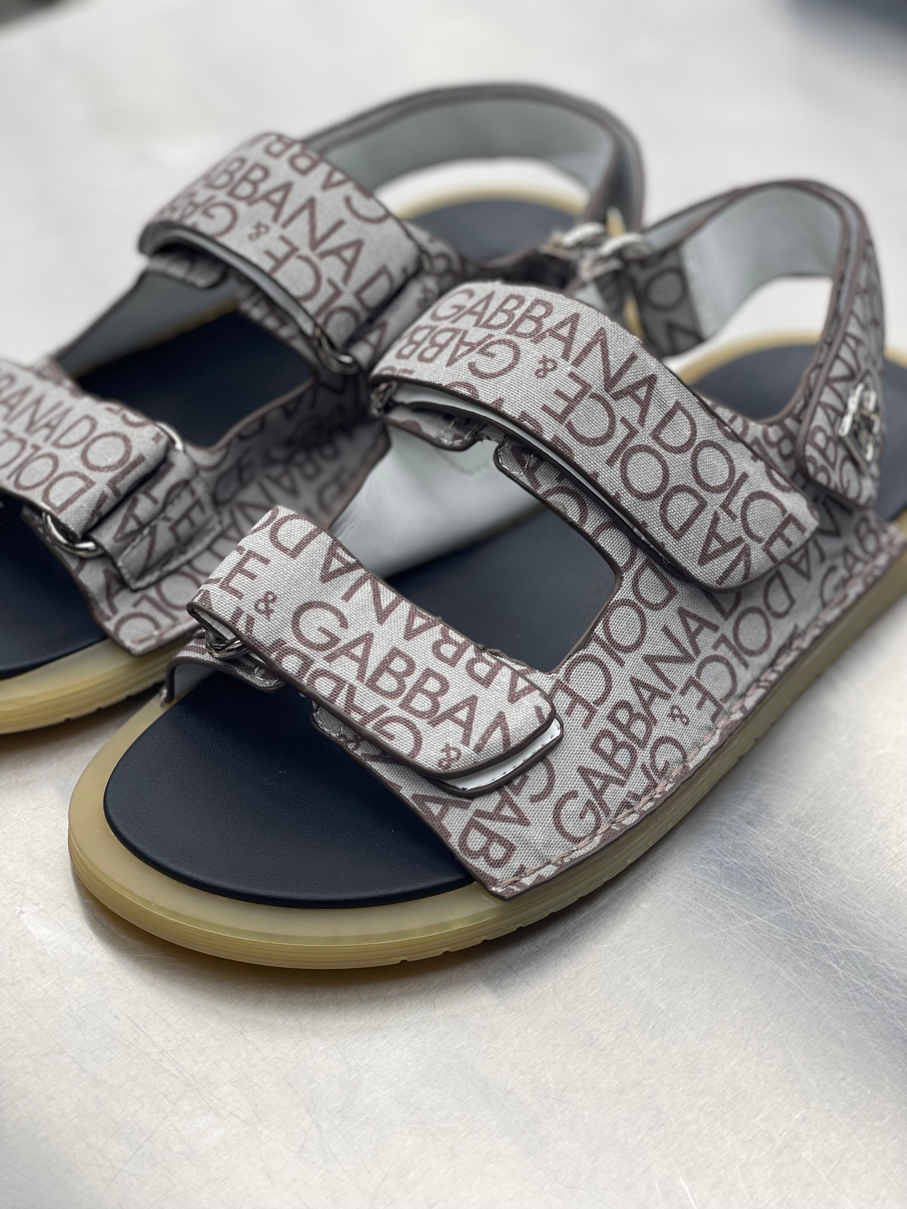 Dolce & Gabbana - Beige Allover Logo Utility Sandals