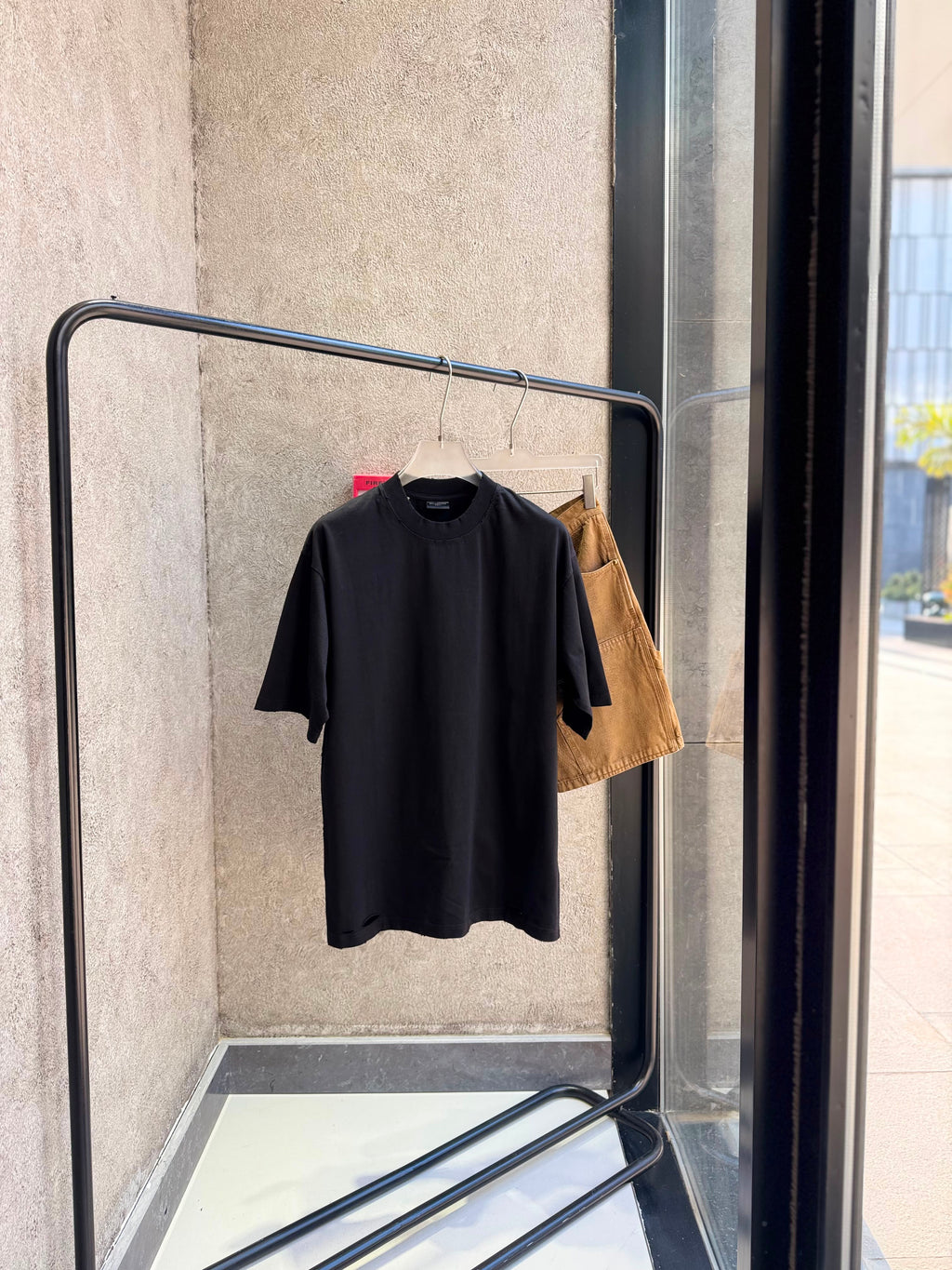 BALENCIAGA