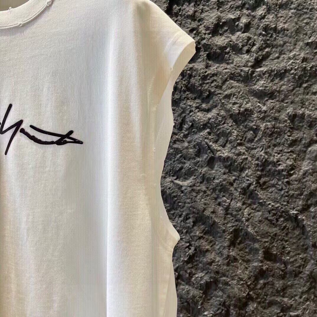 Y3