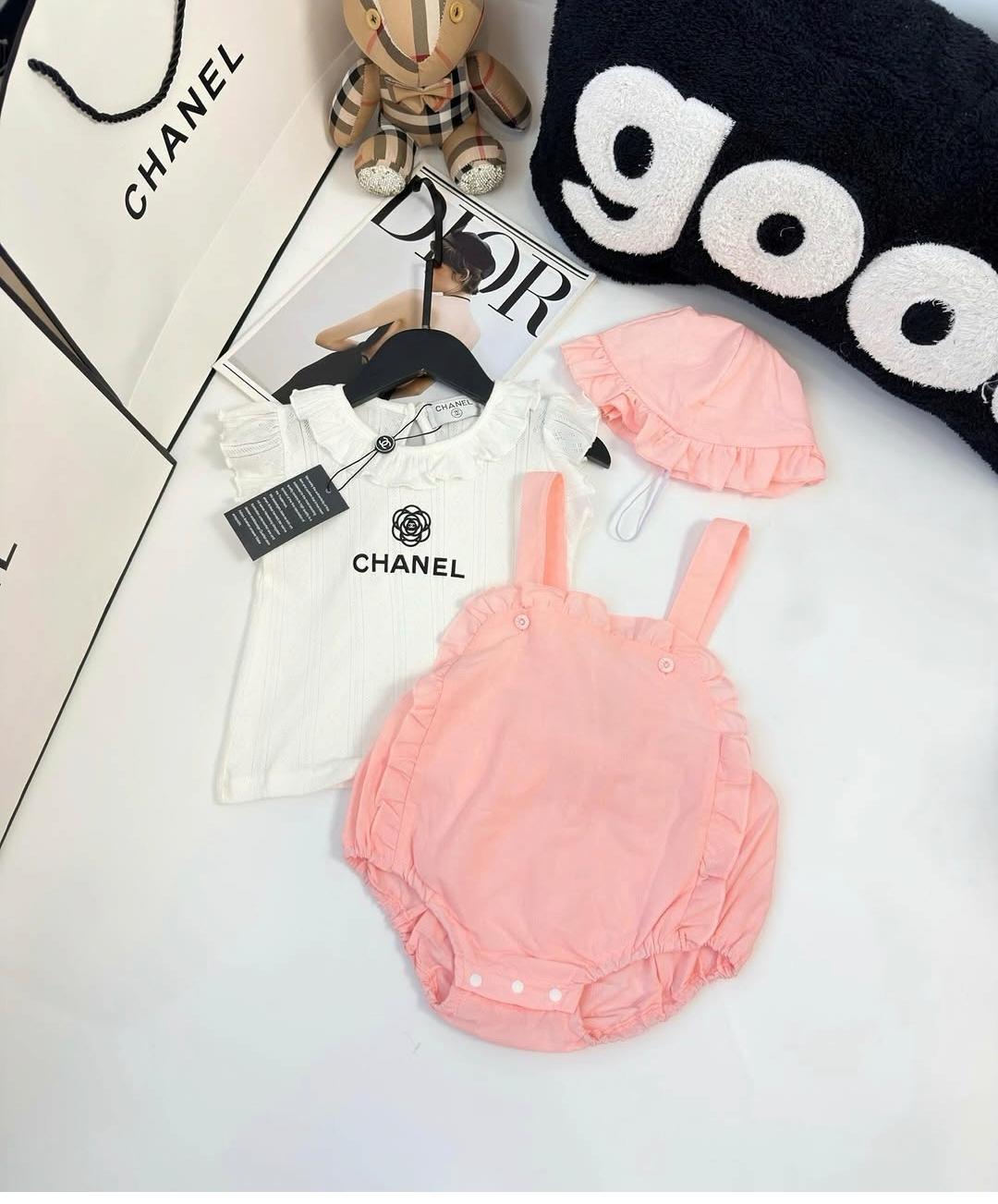 Sit newborn chanel withe&pink