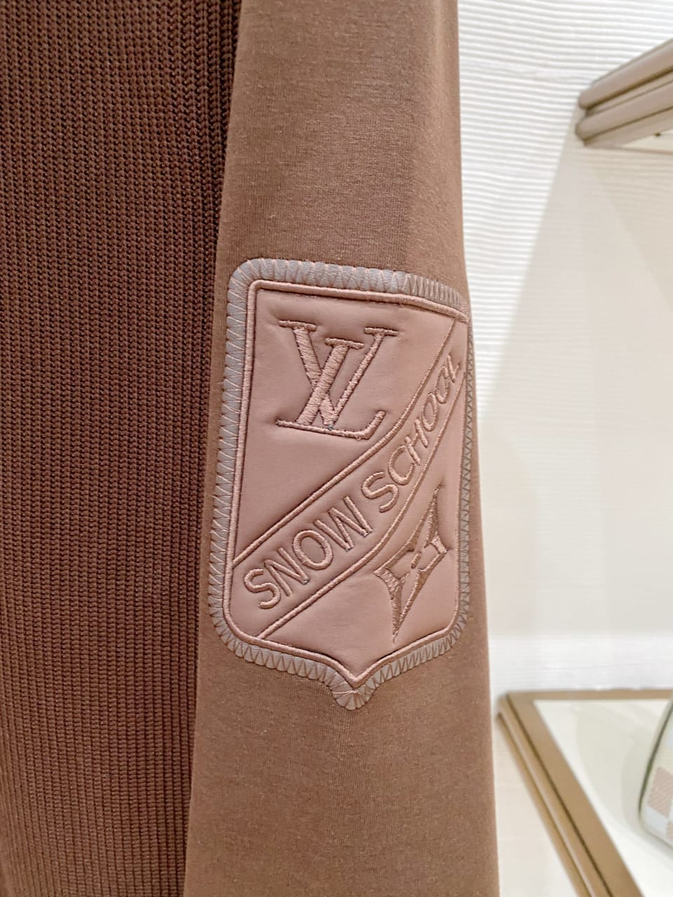 LV