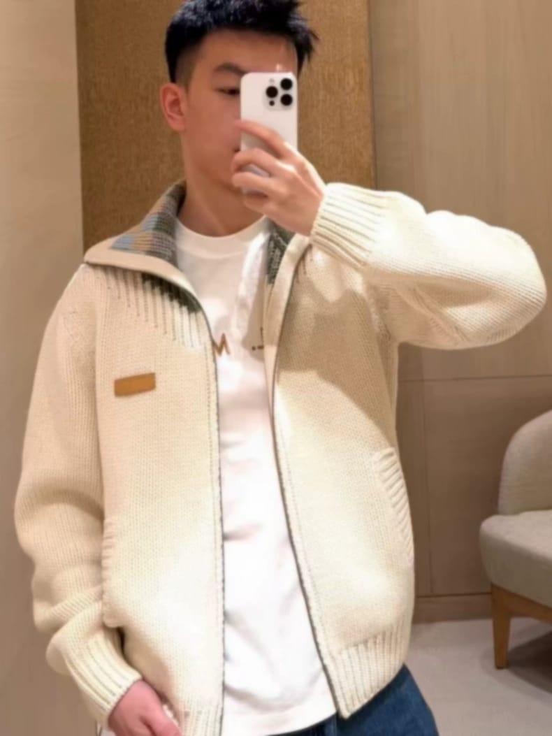 Louis Vuitton - Contrast-Collar Zip-Up Knit Blouson – Ecru