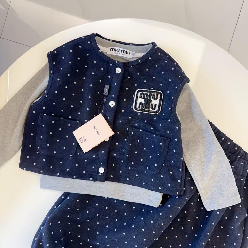 Vest cut mum mum navy & Under shirt mum mum gray& sweet pant Mum Mum navy