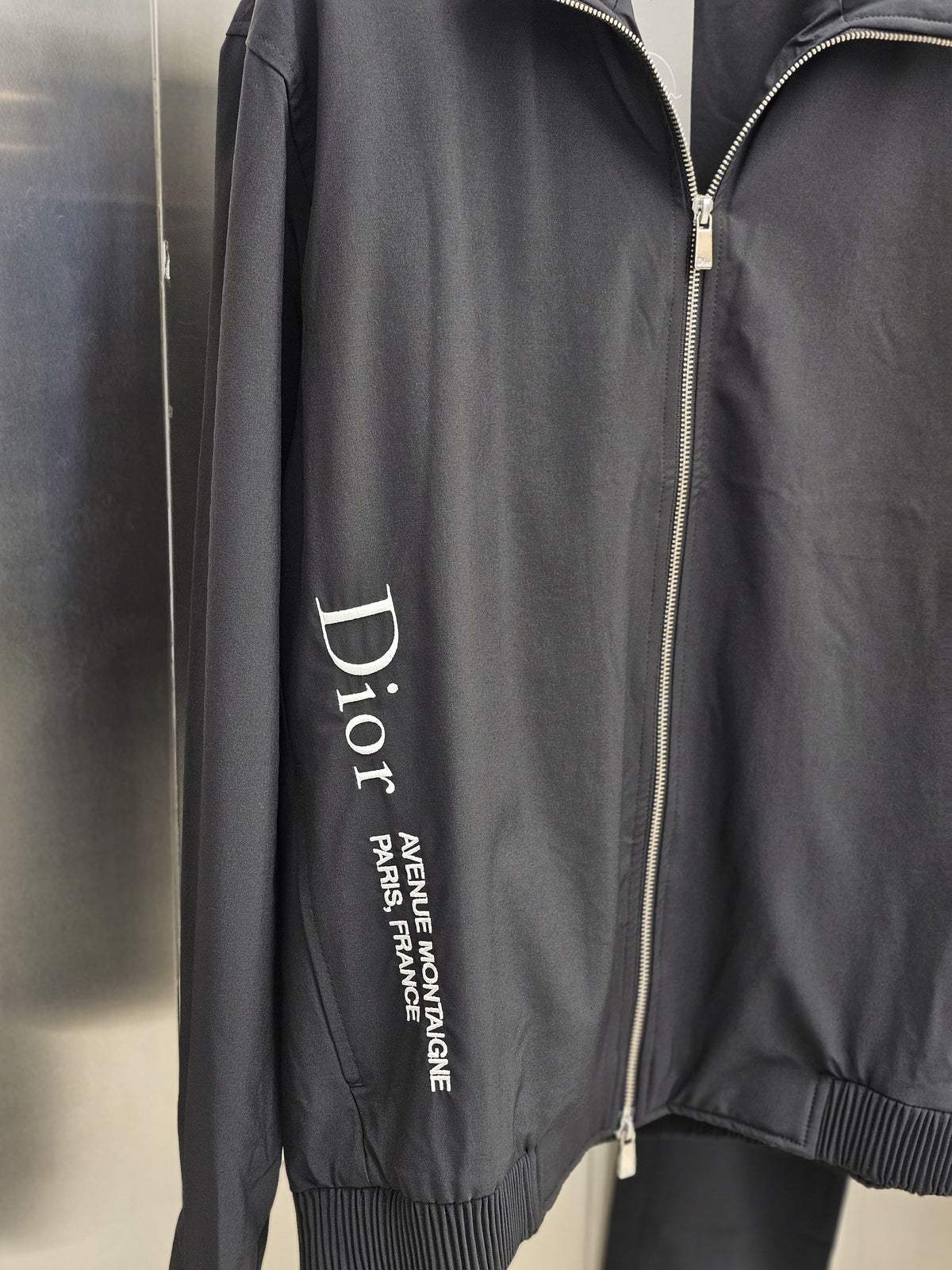 Dior