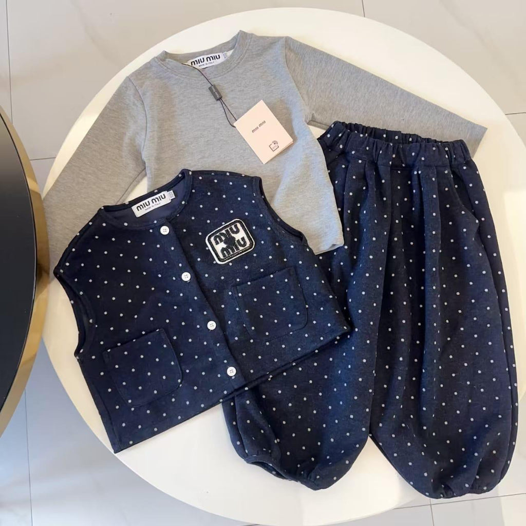 Vest cut mum mum navy & Under shirt mum mum gray& sweet pant Mum Mum navy