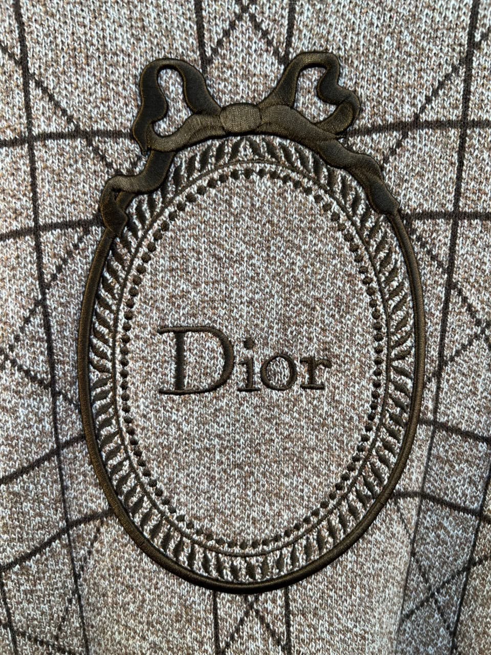 Dior