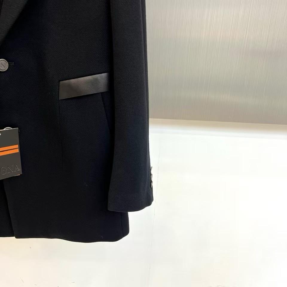 Zegna - Elegant Black Formal Blazer with Leather Trim