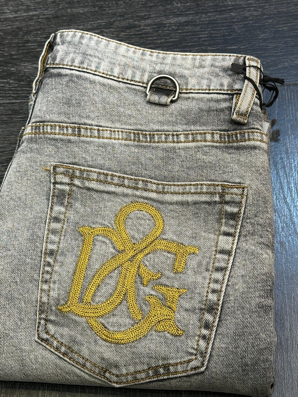 DG