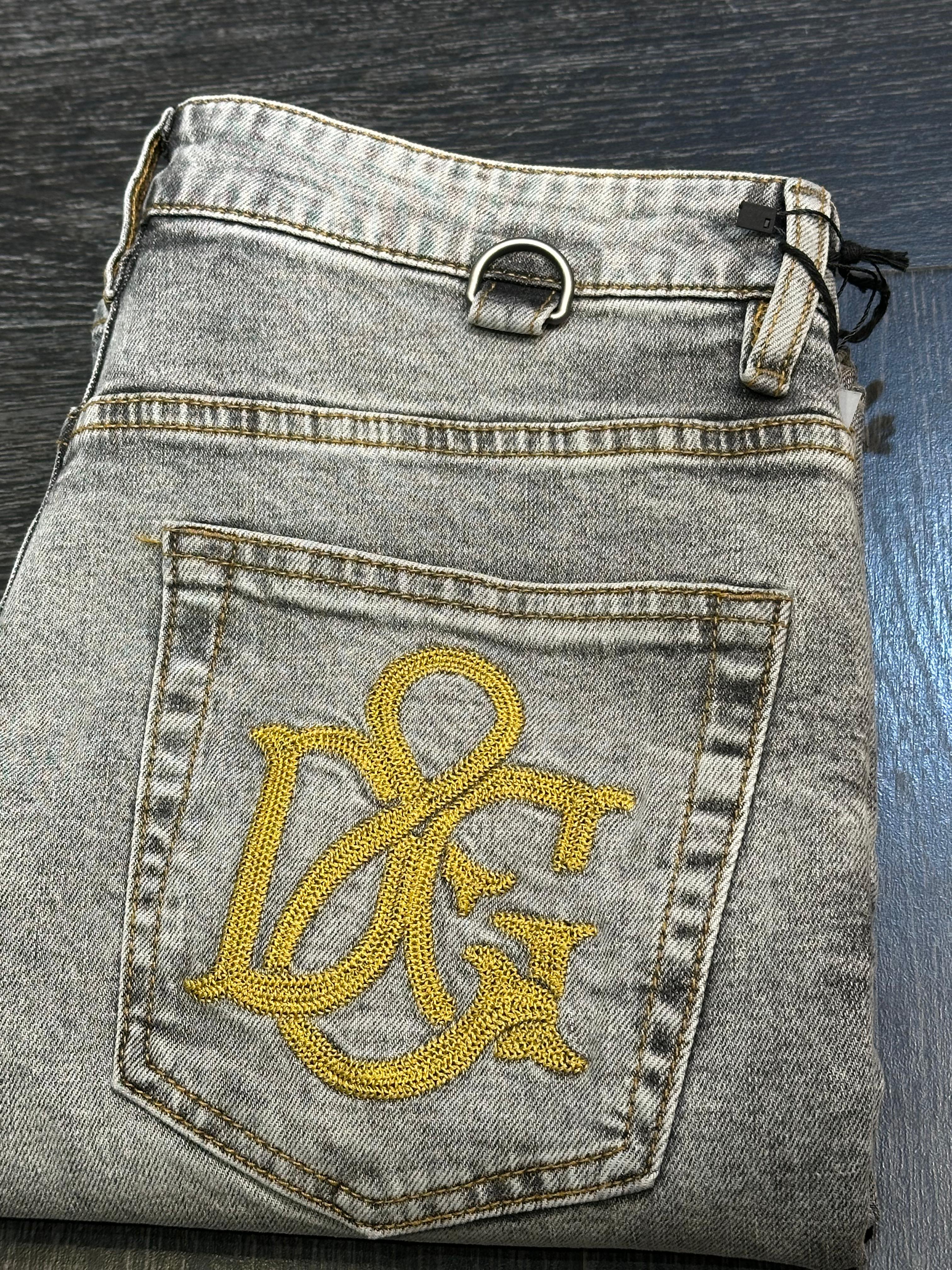 DG