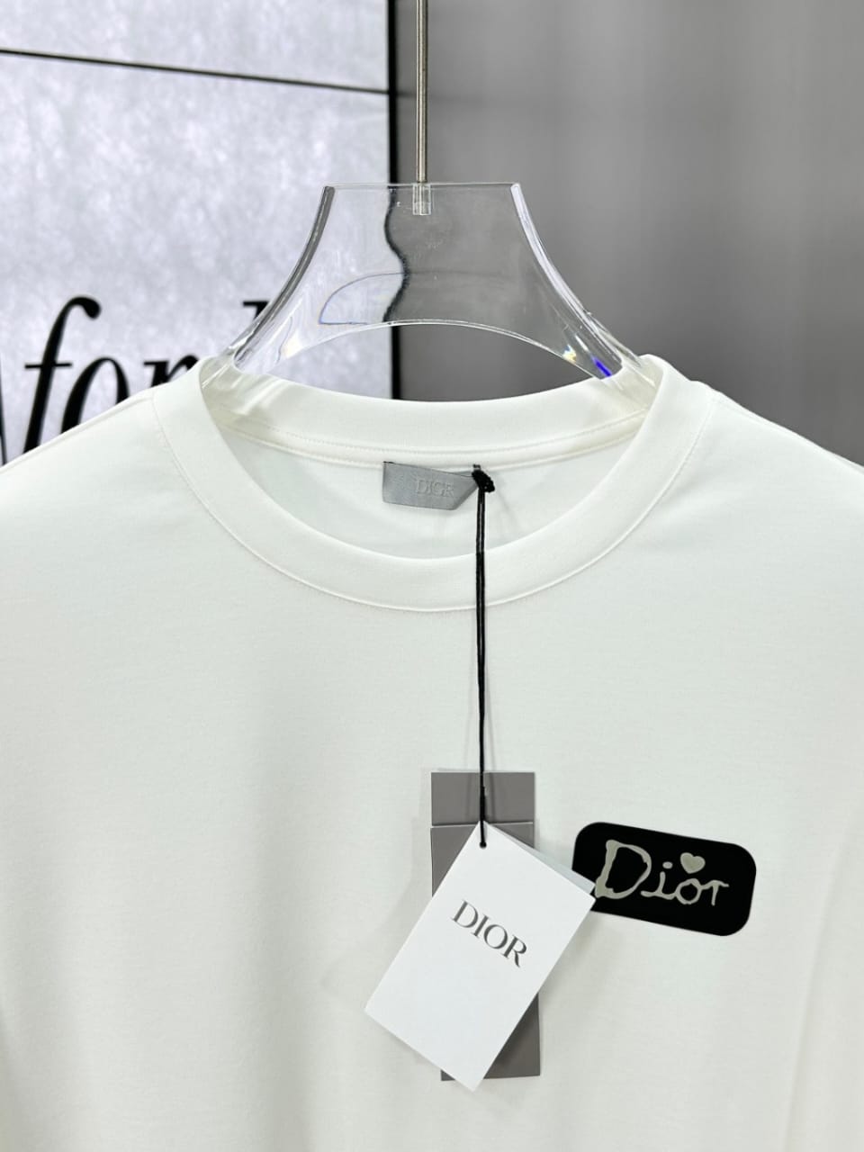 Dior